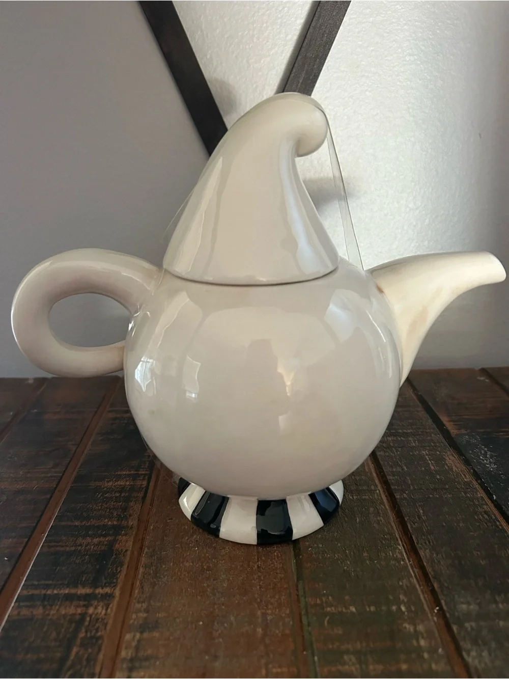 Johanna Parker Halloween Ghost Teapot Gus Spider Collectible NEW